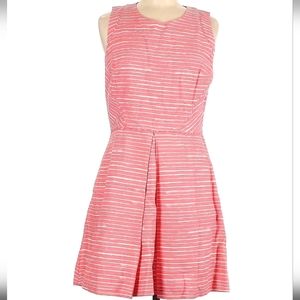 Gap. Sleeveless, Crew Neckline. Pink in size 8.